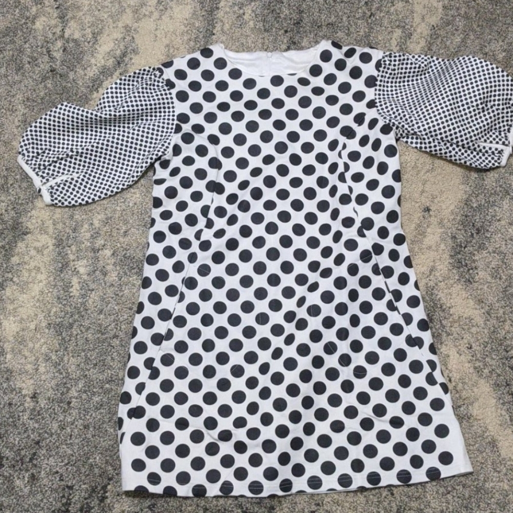 Polka dot Dress - Large ♥️